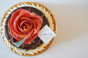Handmade Red Rose Signature Dark Chocolate 70% -4”(D)”x4”(H)