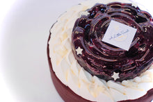 Load image into Gallery viewer, 6” Black Forest Fresh Cream Cake ( No Alcohol, Kid-friendly)